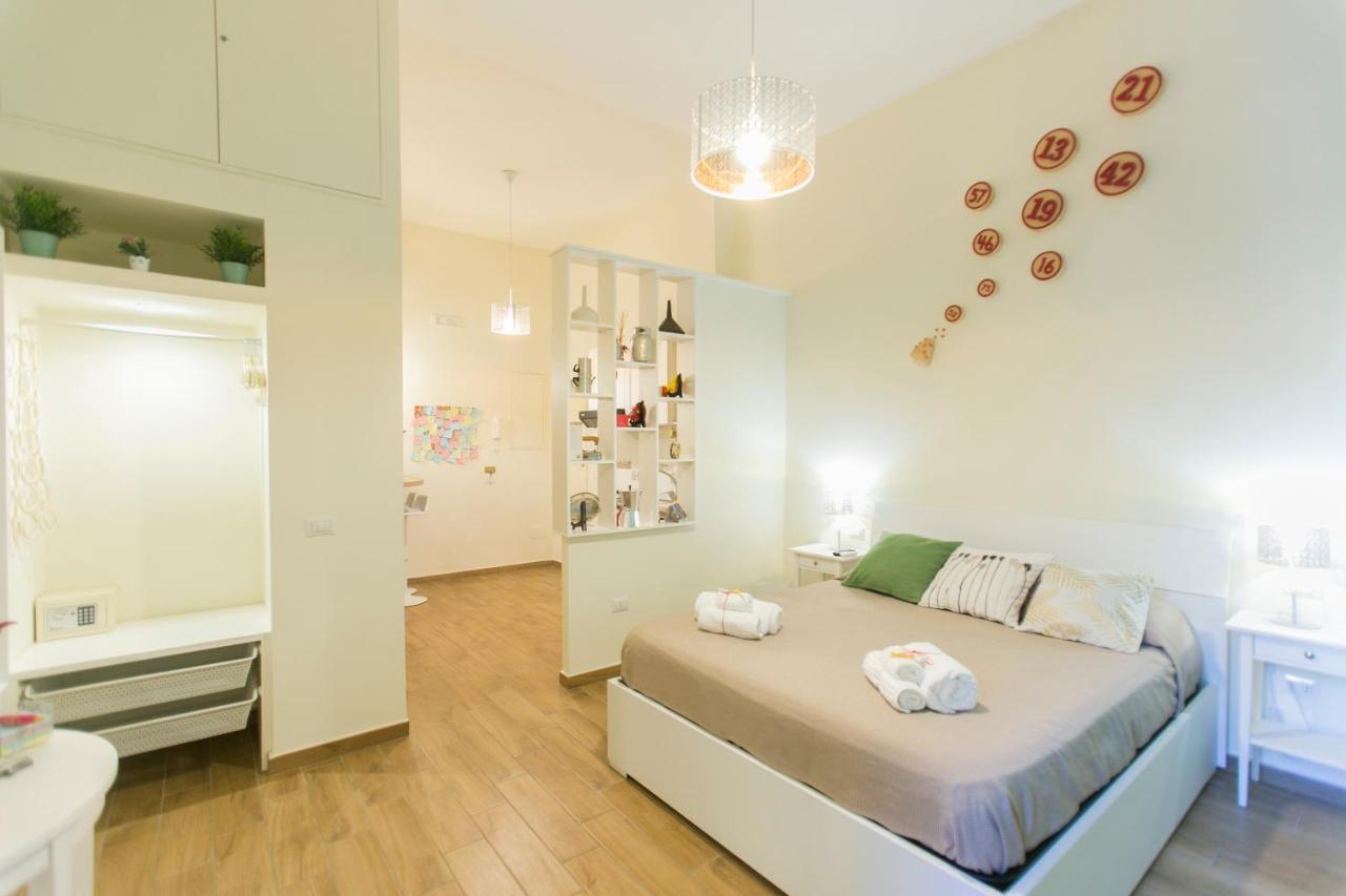 Casetta Partenopea Holiday House نابولي المظهر الخارجي الصورة